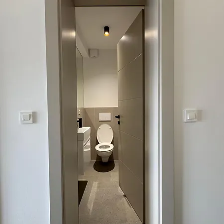Delux Apartamento *